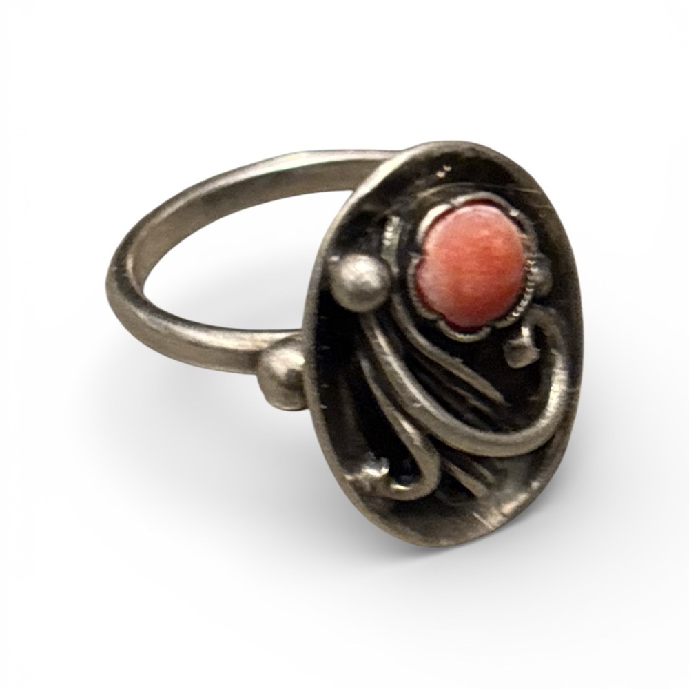 Handarbeit Otto Hahn Vintage “835” Silver Ring with Coral Accent size 8 - Picture 6 of 8